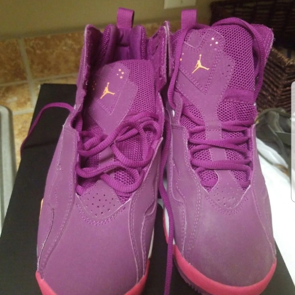 Air Jordan True Flight GG